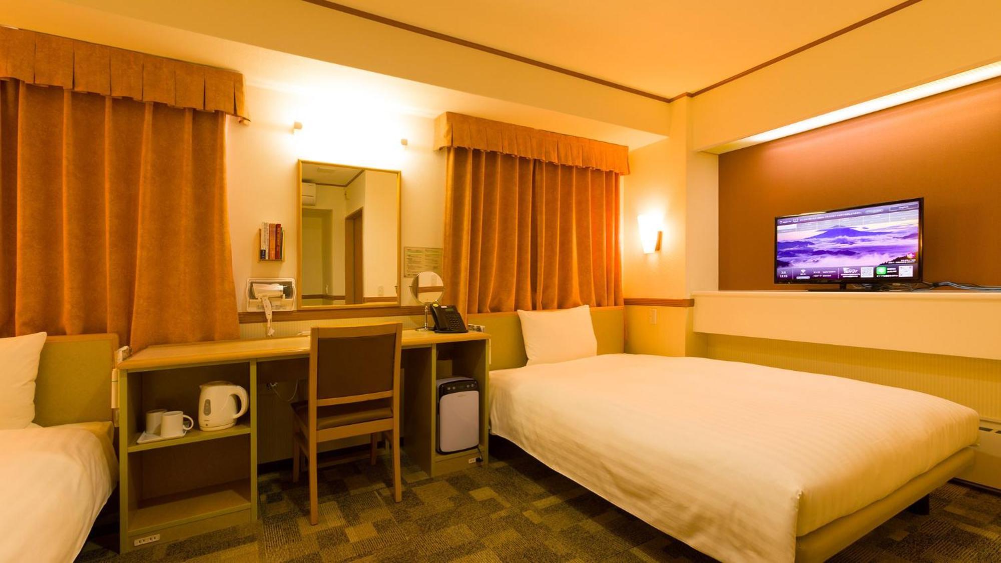 Toyoko Inn Higashi-Hiroshima Saijo Ekimae Chambre photo